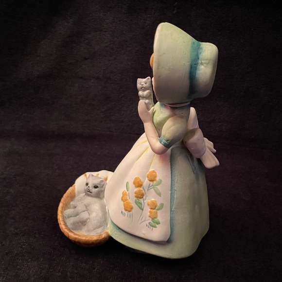 Vintage Josef Originals Becky Thatcher Cat & Kittens Tom Sawyer Bisque Figure - Picture 6 of 11